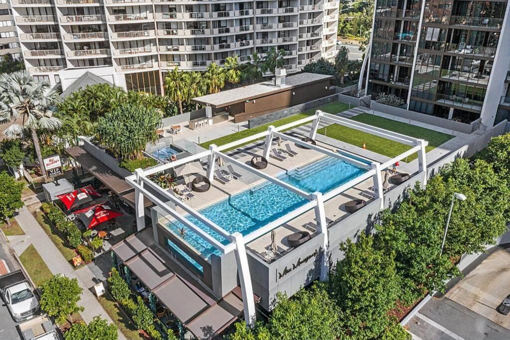 Broadbeach Business Or Leisure Gold Coast Exterior photo